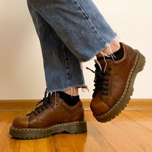 authentic vintage dr. martens brown oxfords